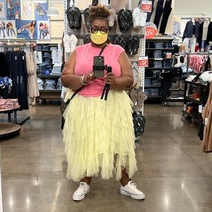 Tesia Ruffled Tulle Midi